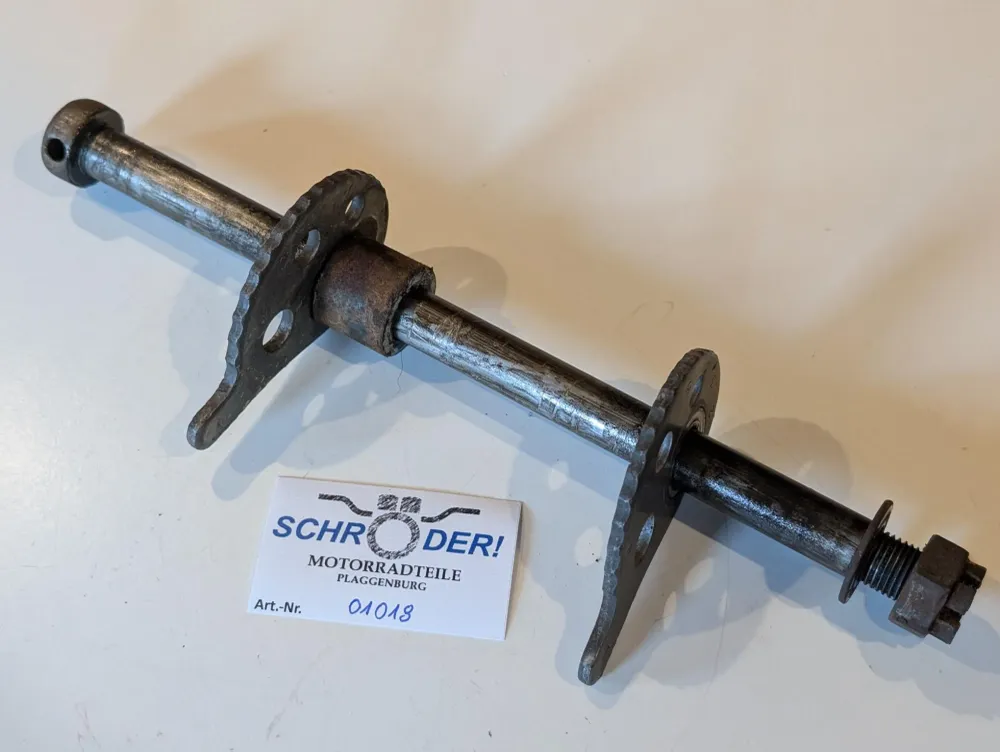 Yamaha DT175MX 2K4 Hinterradachse inkl. Mutter und Kettenspannern, gebraucht