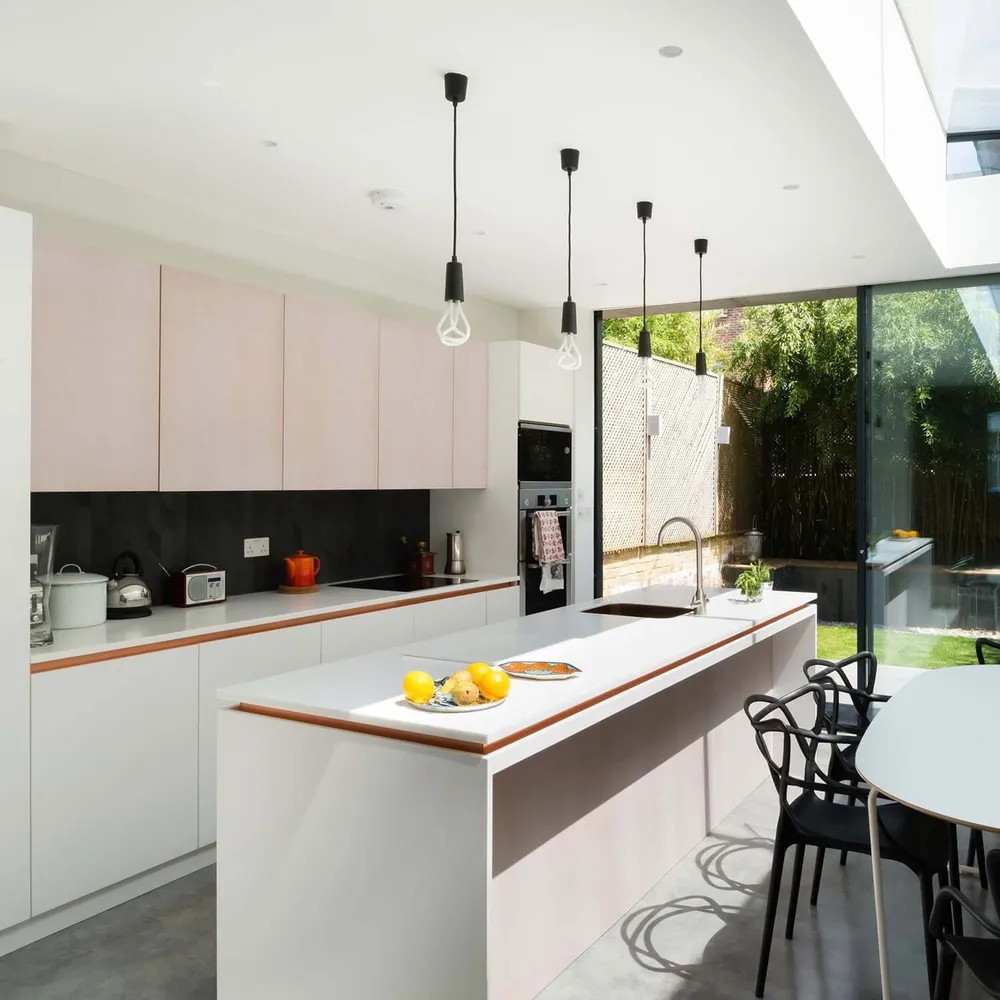 LED-Lampe Plumen 001
