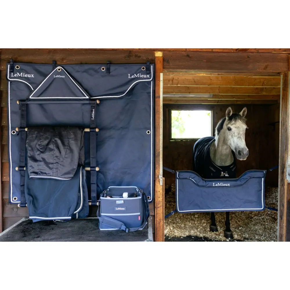 LeMieux Stable Guard Navy