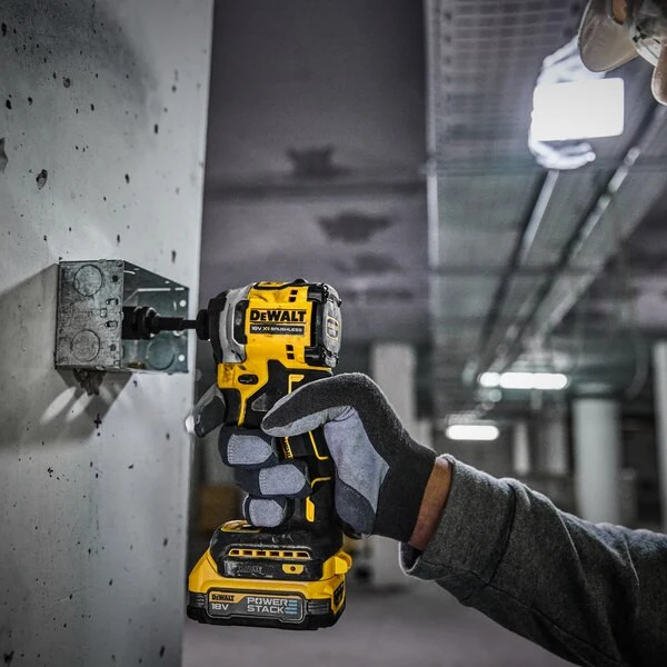 Dewalt DCF850E2T XR 18V POWERSTACK kompakter bürstenloser Schlagschrauber