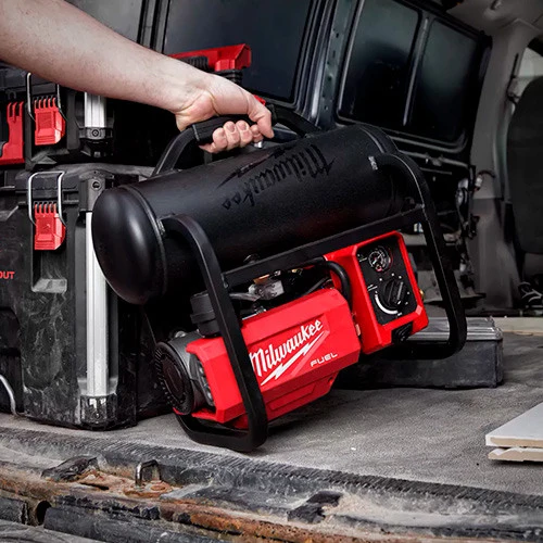 Luftkompressor Milwaukee M18FAC-0
