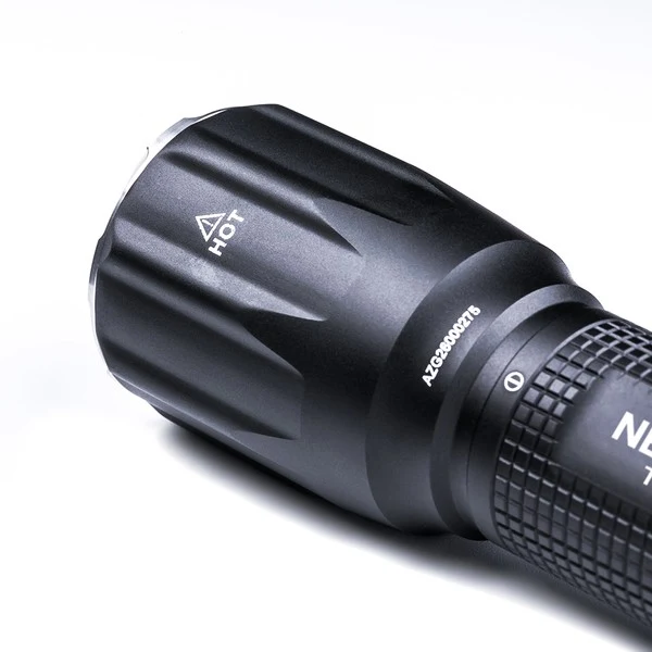 NEXTORCH TA30 MAX - 2100 L - Tactical LED Taschenlampe