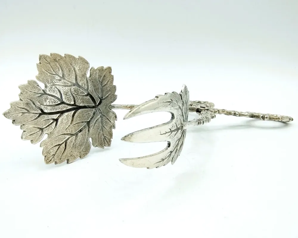 Silberne Petit Four oder Traubenzange, H. Hooykaas, Schoonhoven, 835