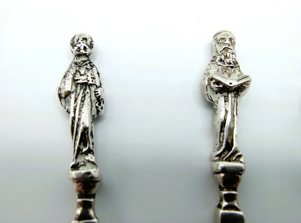 5 silberne Pfeifenputzer mit Aposteln, 835